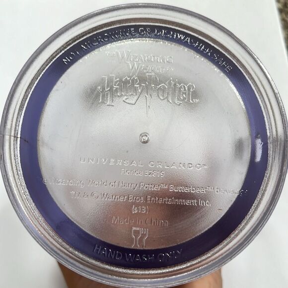 Universal Orlando Harry Potter Butterbeer Wizarding World Mug Plastic Collect - Picture 3 of 3
